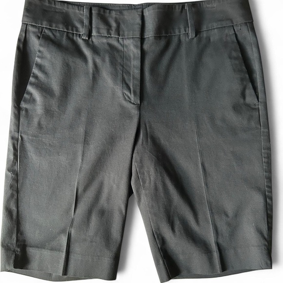 Ann Taylor The Boardwalk Shorts | Black Curvy Fit | Size 6 ๐ค - Picture 2 of 5